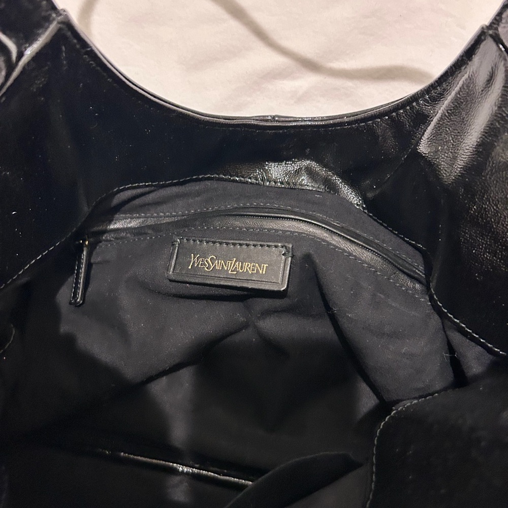Yves Saint Laurent Patent Leather YSL Tote Bag Large Black Shoulder Bag - Picture 5 of 6
